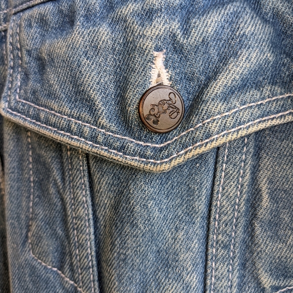 Winnie the Pooh Vintage Denim - Jean Jacket - Picture 5 of 5